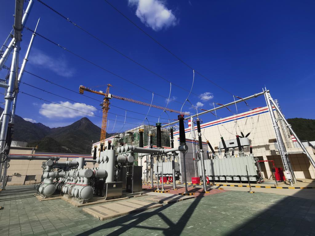 主题教育 · 建新功 | 工程履约——西开有限EPC总包220kV变电站项目顺遂送电-西安西电高压开关有限责任公司