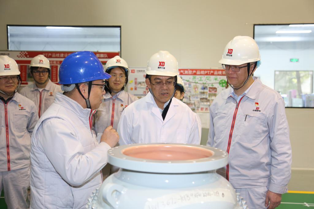 中国西电集团党委常委，，中国西电党委常委、总会计师石丹来西开有限调研-西安西电高压开关有限责任公司