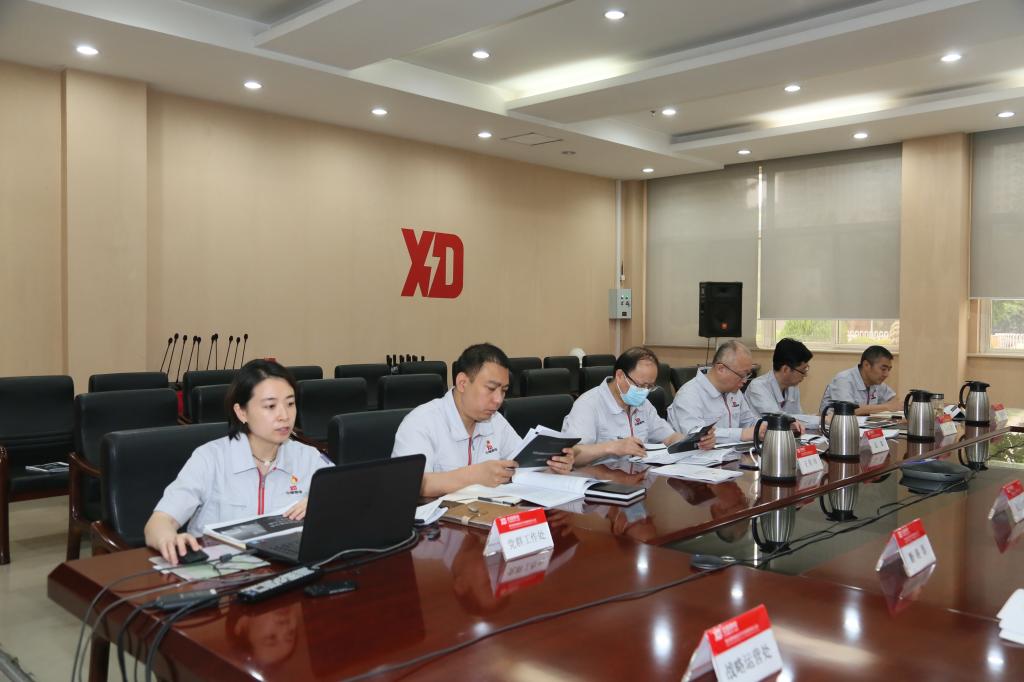 西开有限党委组织召开理论学习中心组学习（扩大）聚会 -西安西电高压开关有限责任公司