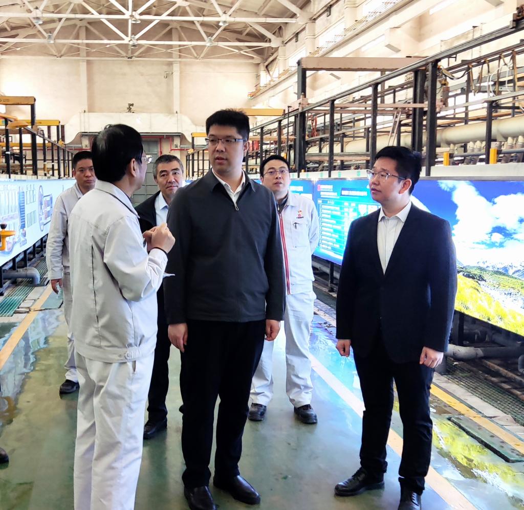 深入调研 务求实效 | 中国西电党委副书记、总司理赵启调研西开精饰-西安西电高压开关有限责任公司